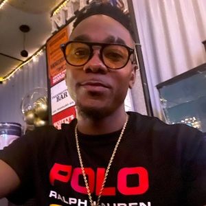 Meet your Posher, Robert